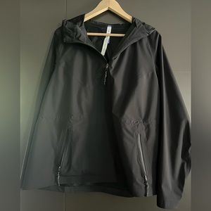 Brand new (without tags) Lululemon pullover jacket